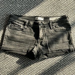 BullHead roll up shorts